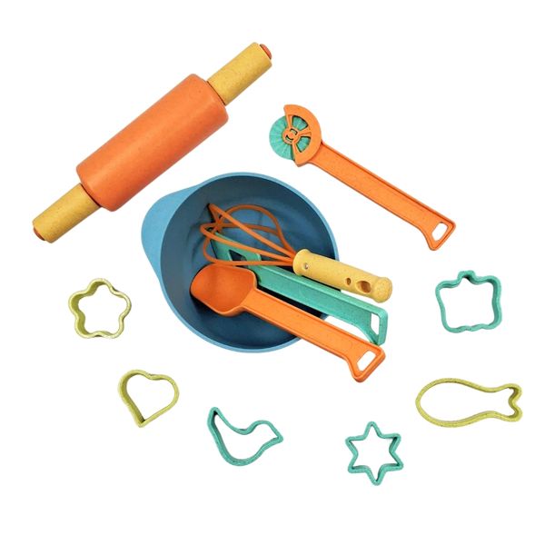 Mingli Toys - Pretend &amp; Play - Baking Set - Eco-friendly - 12 Pieces