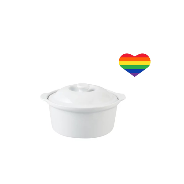 Round White Casserole Dish with Lid plus Heart Sticker