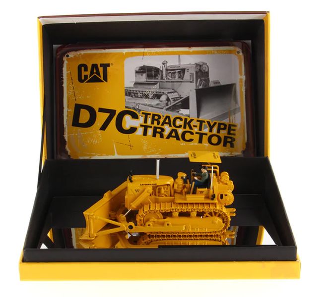 Diecast Masters-1/50 CAT D7C Track Type Tractor - Vintage Series