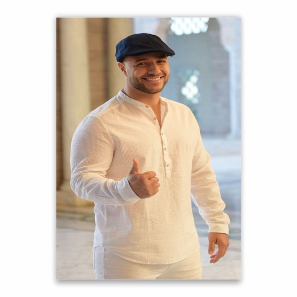 Maher Zain Thumbs Up Poster - A1