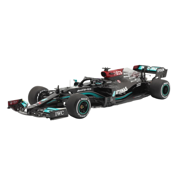 Spark Model Mercedes AMG F1 W12 E Performance