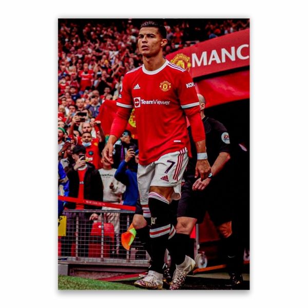 Ronaldo Walking Out Of Tunnel Poster - A1