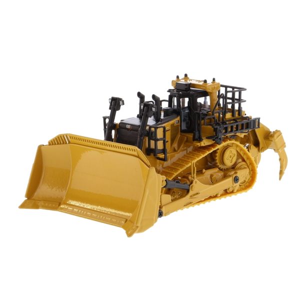 Diecast Masters 1/87 CAT D11 Track-Type Tractor Diecast Model