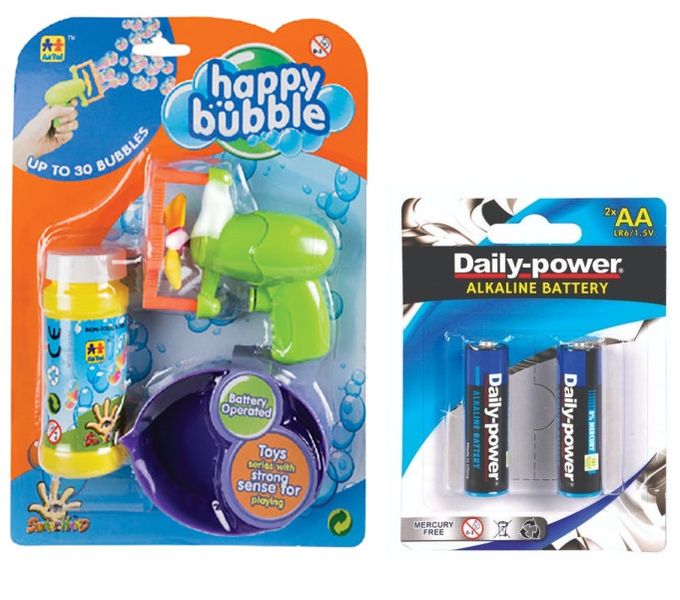 Green Bubble Gun with Bubbles and Dip Cup - Batteries Included