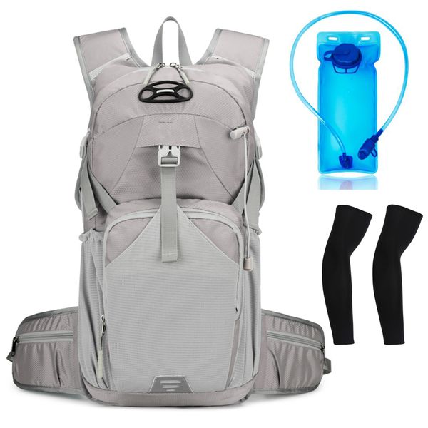 Cycling Water Bag Backpack 2L Water Bag Set with Arm Sleeves for Running