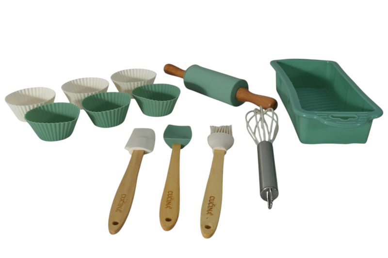 La Cucina Kiddies Baking Set - 12 Piece