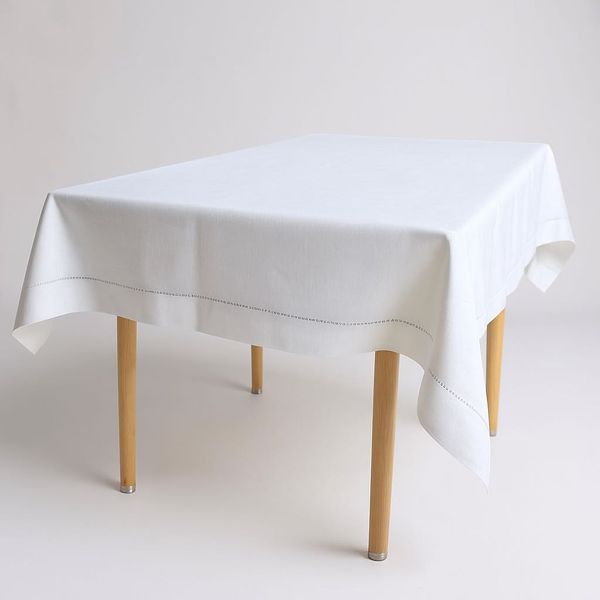 Tablecloth with embroiderd cutwork edge -classic&amp;refined look-140cm x 180cm