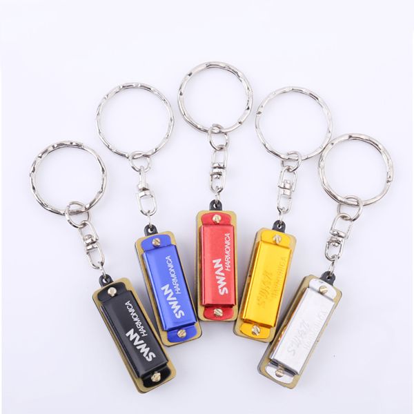 Keychain Harmonica 4 Holes 8 Tones Key of C Compatible with Beginners