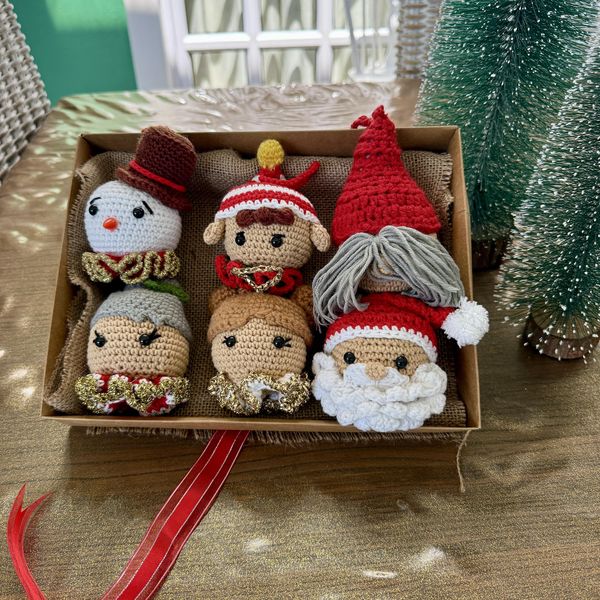 Christmas tree baubles