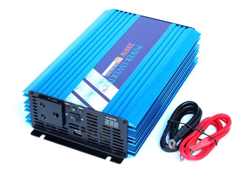2000W 12v Pure Sine Inverter AC220V Output Blue