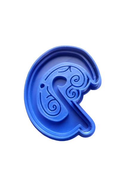 Hubbe Cookie Cutter - Gothic Letter B
