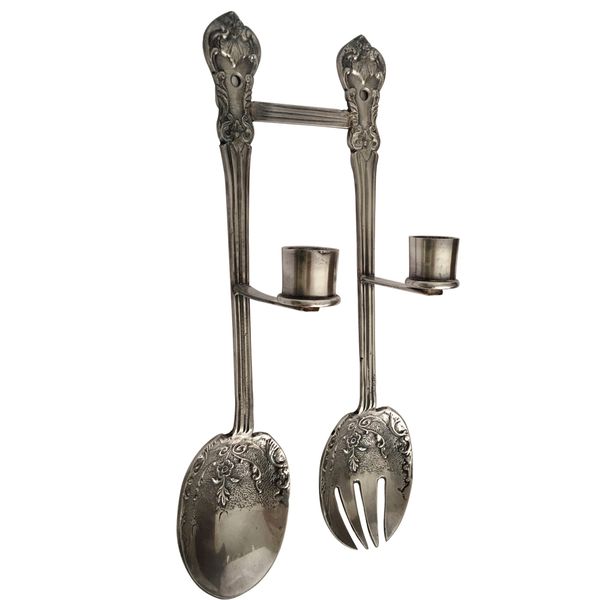 YB Ambiente - King And Queen Candle Holder