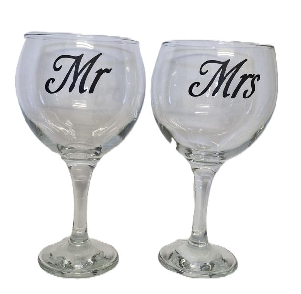 Set of 2 Gin Glasses with Mr &amp; Mrs design