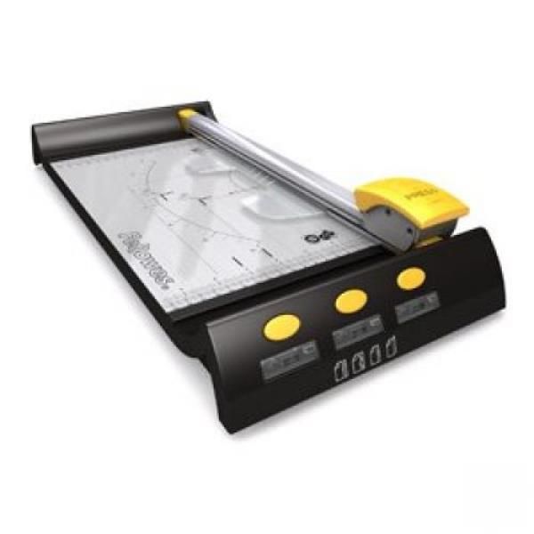 Fellowes Trimmer Neutron + A4, Trims 10 Sheets,4 Blades, Light Use