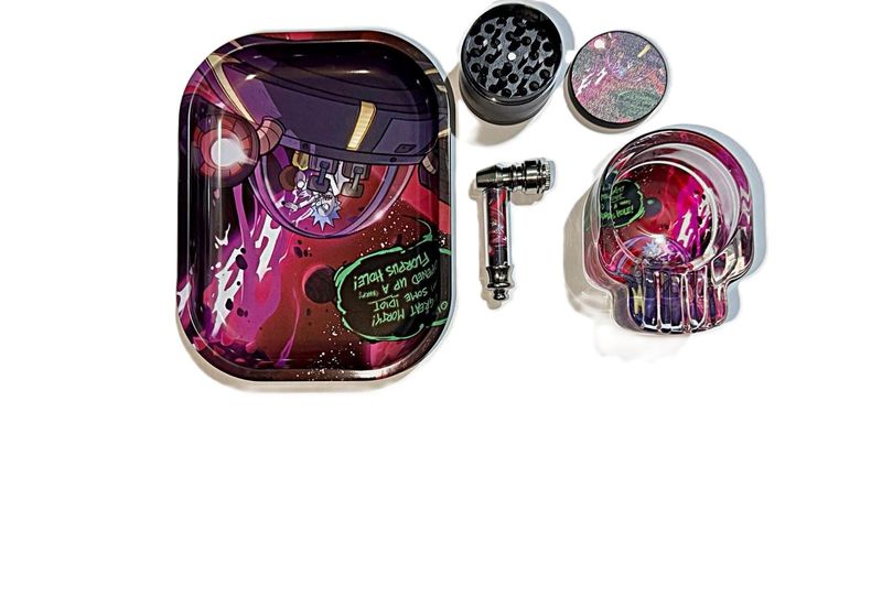 Rick&amp;Morty Smoking Gift set with Pipe, Grinder, Ashtray &amp; Rolling Tray