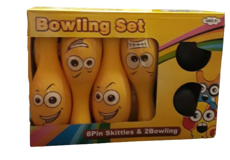 BOWLING SET- great gifting item