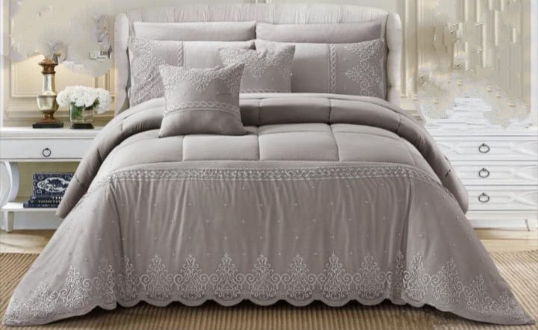 Polyester Plain All Queen Comforter Set