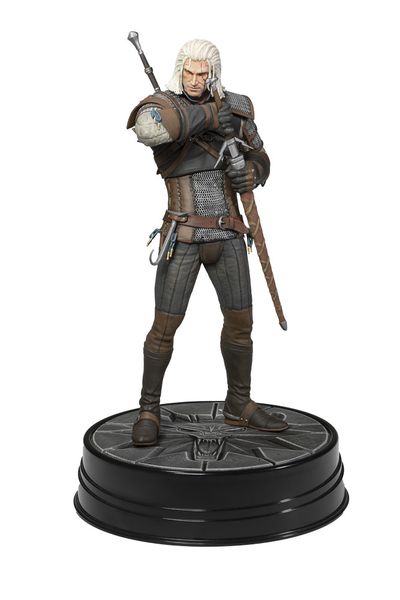 Dark Horse: The Witcher 3 Wild Hunt Deluxe Figure - Geralt Hearts of Stone