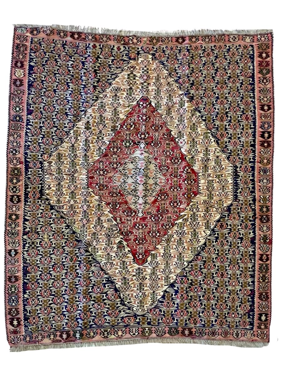 Flying Persian Carpets Carpet/ Rug Original Persian Senneh Kilim