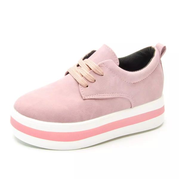 Stylish Women's Flat Sneakers