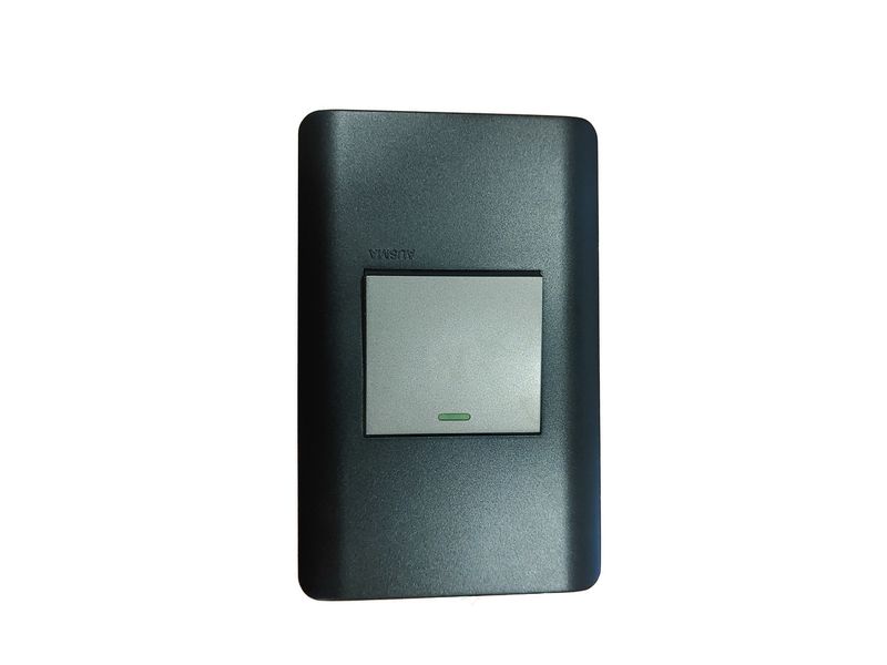 Modern 1 Lever 1 Way Light Switch Pack of 5 - Black