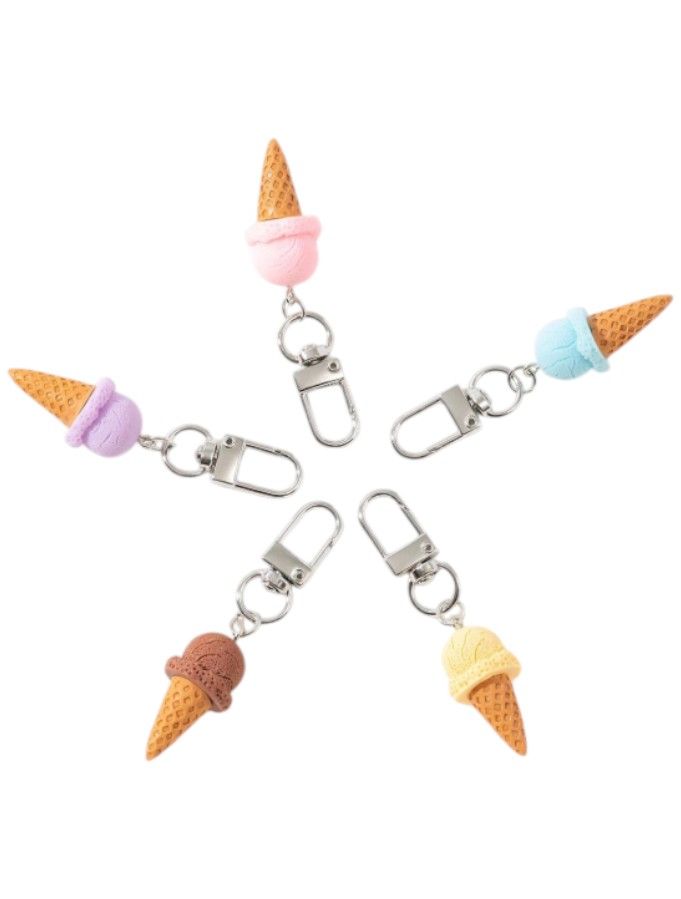 5 Piece - Mixed-Color Whimsical Ice-Cream Pendant Keychains - Multicolor