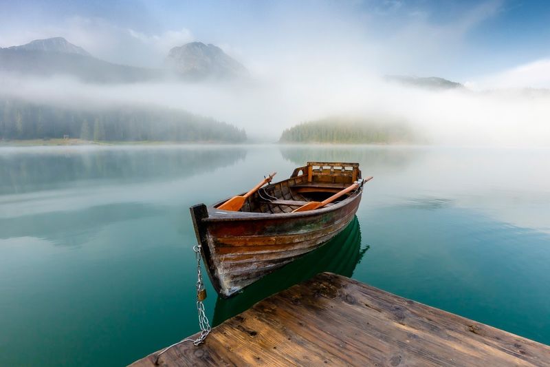 Premium Framed Canvas Print: Black Lake