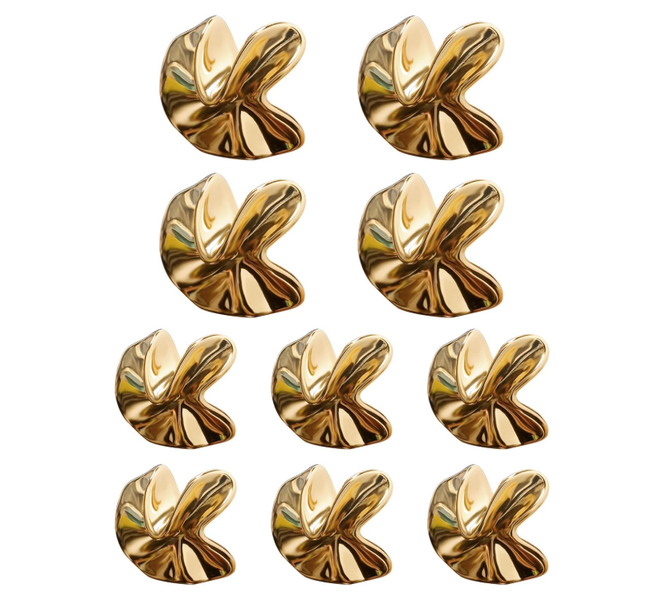 Irregular Shaped Flower Button - 20 Piece