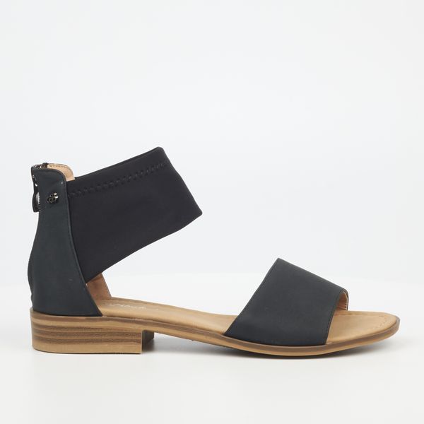 Women Black Plain Slide image