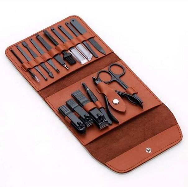 16 Piece Manicure Tool Set Pedicure Kit - Tan