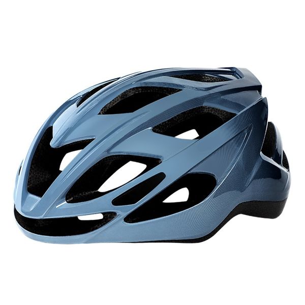 Ultra-lightweight, breathable and safe cycling helmet