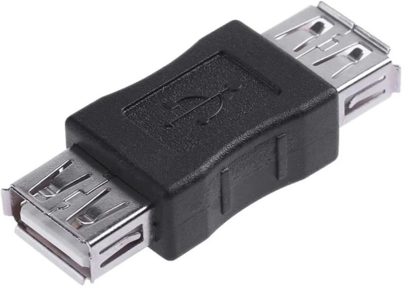 PTech USB Female to USB Female Coupler Adapter