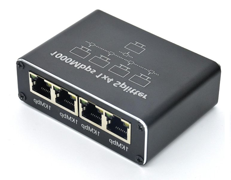 1000Mbps 1-to-4 RJ45 Network Expander - Compact Gigabit Ethernet Hub