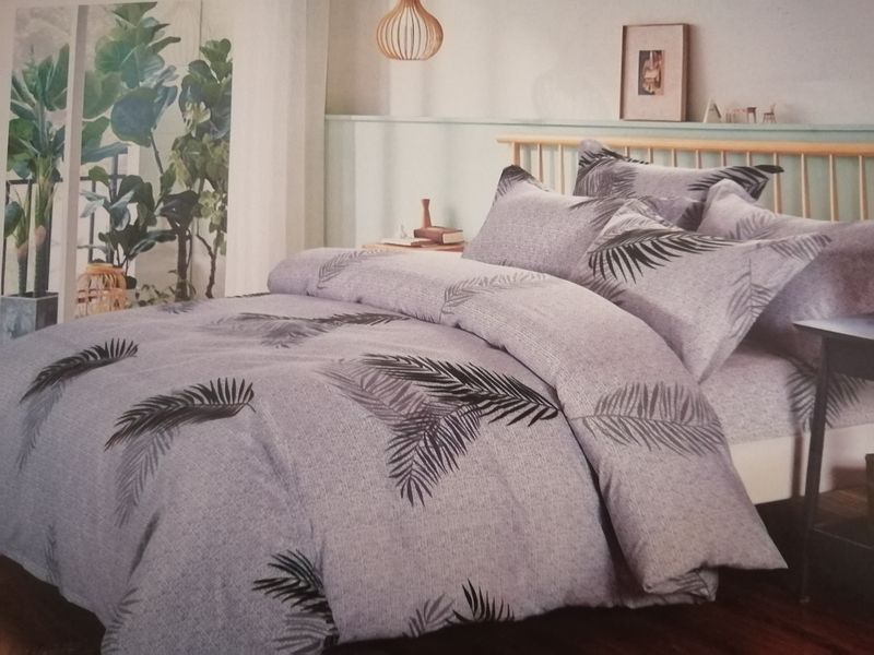 Large Feather Leaf 6 Piece Duvet Cover Set