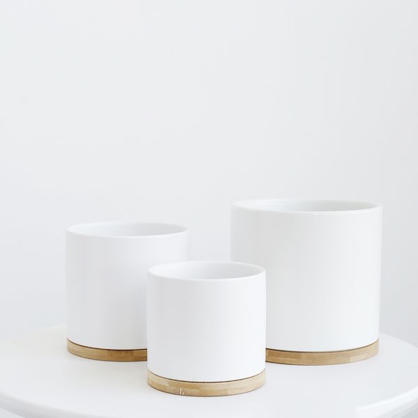 3 Set of White Plant Pots with Wood Bamboo Stand