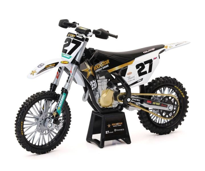 New-Ray 1/12 Rock Star Husqvarna FC450 2022 - #27 Malcom Stewart - 18cm