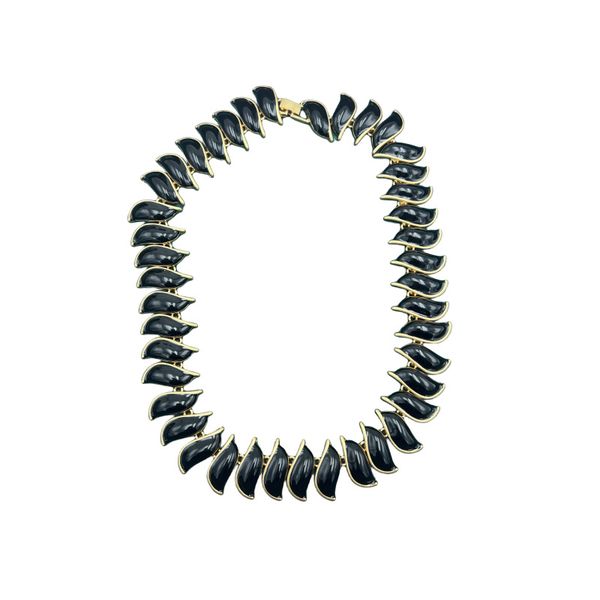 ZELTRYN Vintage Floral Necklace