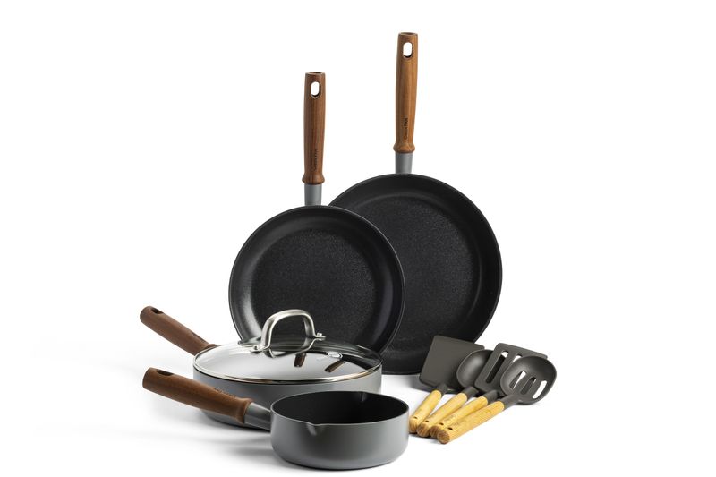 Greenpan Mayflower 9 Piece Set