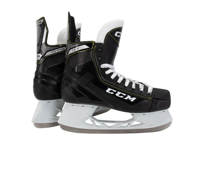 550 Ice Skates image
