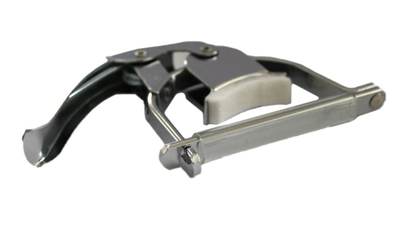 Capo-guitar-metal and felt -chrome silver