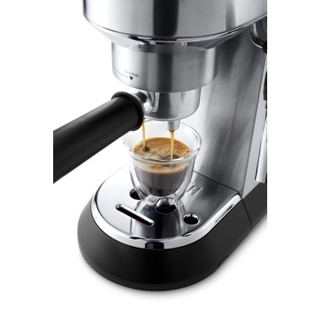 Delonghi Dedica EC685 Review - Tom's Coffee Corner