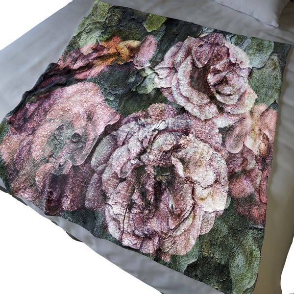 Vintage Purple Roses Light Weight Fleece Blanket