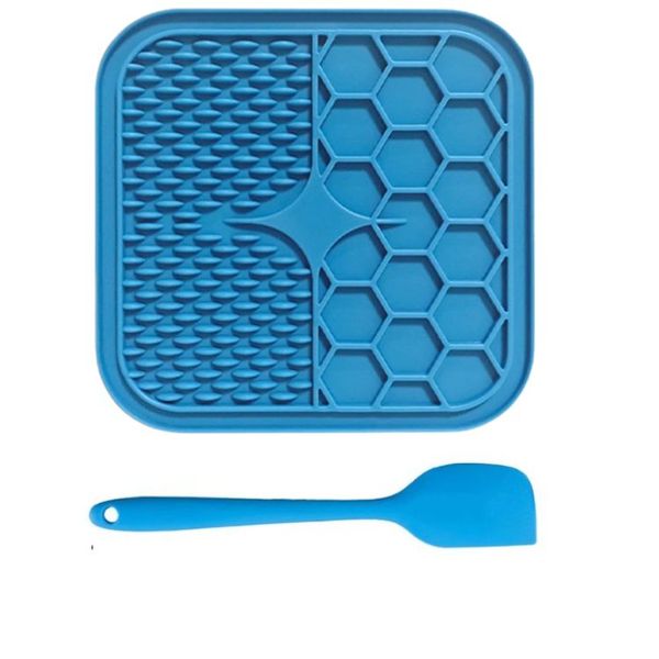 Premium Silicone Licking Mat for Dogs &amp; Cats - Anxiety Relief &amp; Slow Feeder