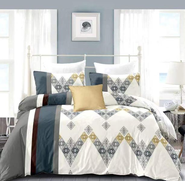 5 Piece Quilt Set White Bedspread Set image