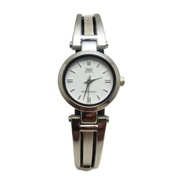 Q&amp;Q Womens Silver Watch