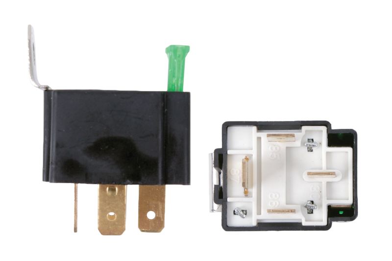 30 Amp, 12 Volt, 4 Pin Relay with Fuse and Mounting Bracket