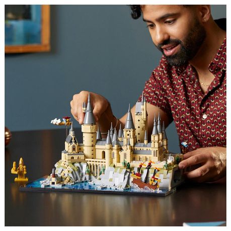 LEGO® Harry Potter Hogwarts™ Castle and Grounds 2660 Piece Building Set  (76419)