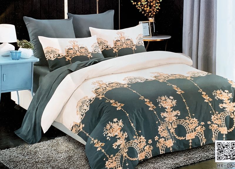 Bedspread Set Queen 5 Piece Microfiber White Grey Royal Pattern