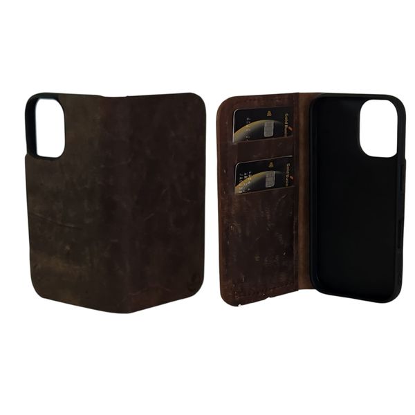 Croska Wildari Buffalo Leather Flip Case Compatible with iPhone 15 Range