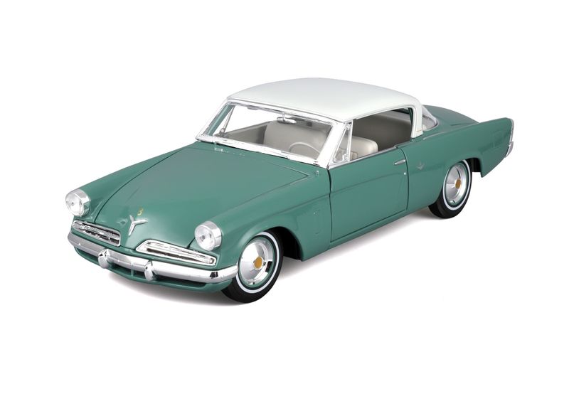 Maisto 1/18 Studebaker Starliner 1953 (26cm Long) - Green
